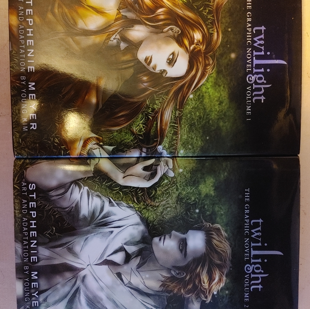 Twilight graphic novel set *rare*